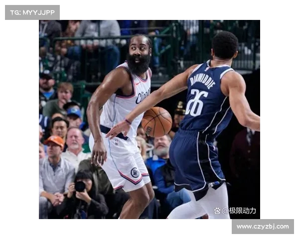 独行侠全队出征波士顿,欧文喜笑颜开,誓要为球队带来胜利(独行侠欧洲队) 独行侠全队出征波士顿,欧文喜笑颜开,誓要为球队带来胜利(独行侠欧洲队)